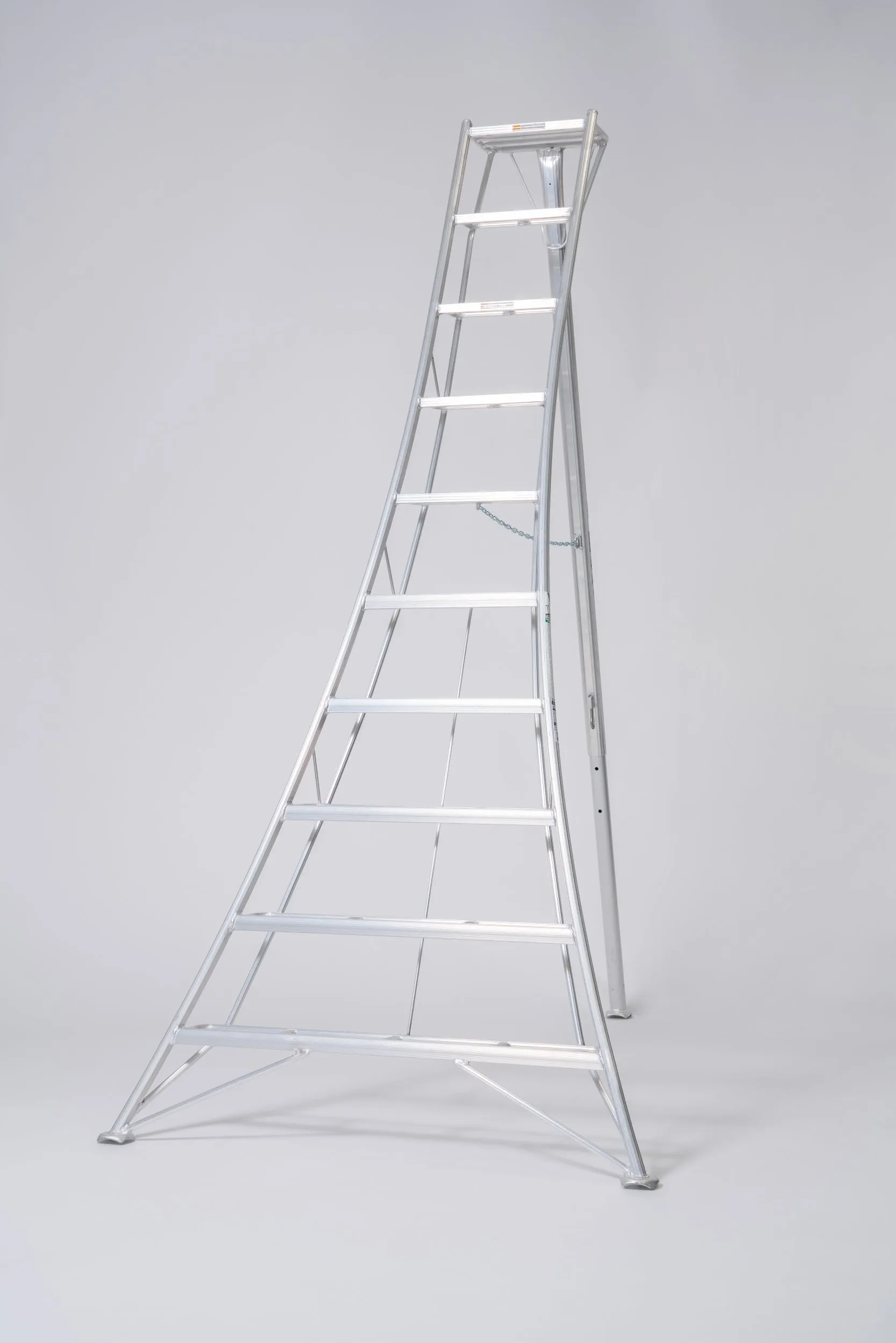 10' Original Tripod Ladder