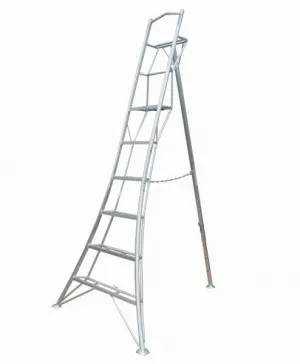 8' Platform Tripod Ladder