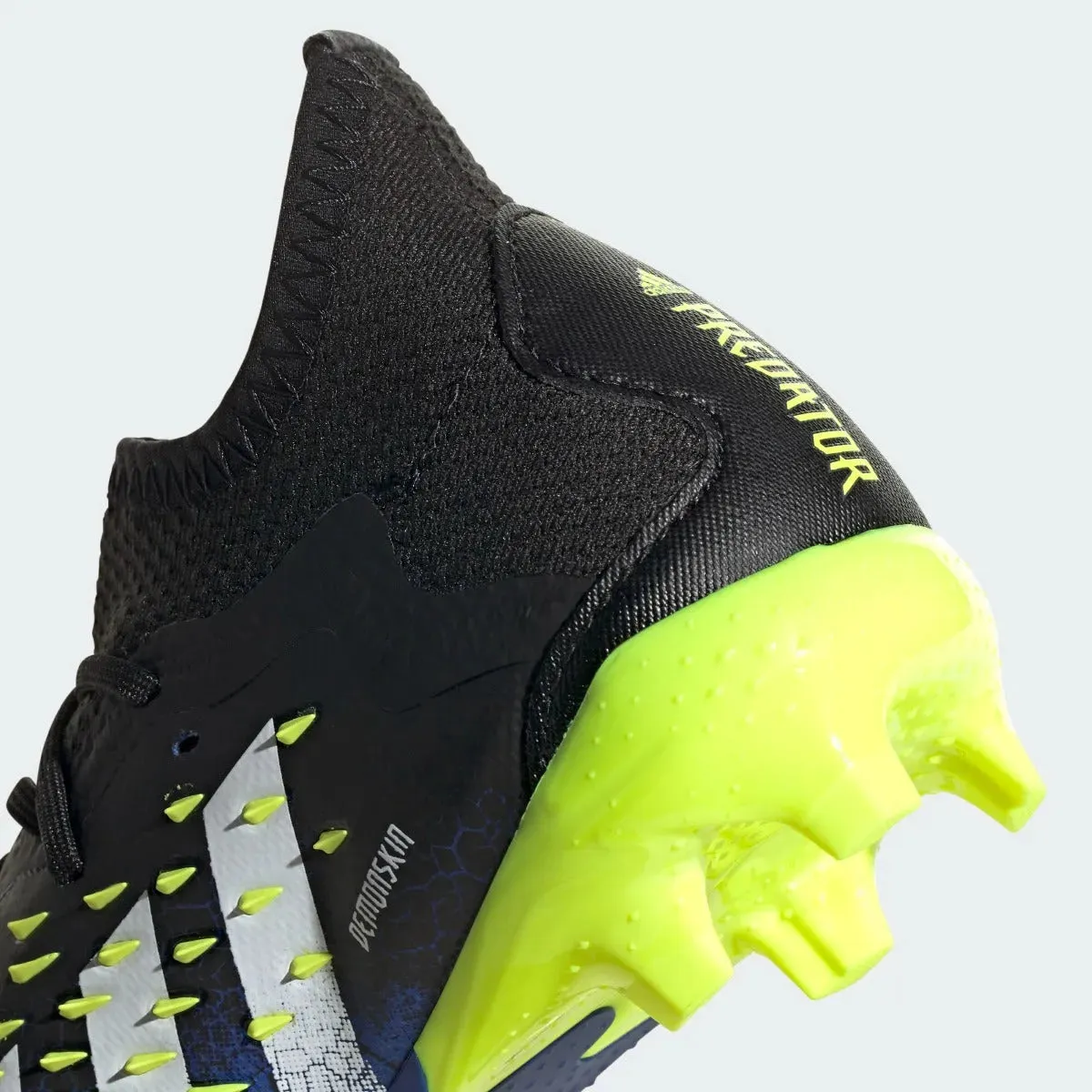 Adidas JR Predator Freak .1 FG- Royal-Volt-Black