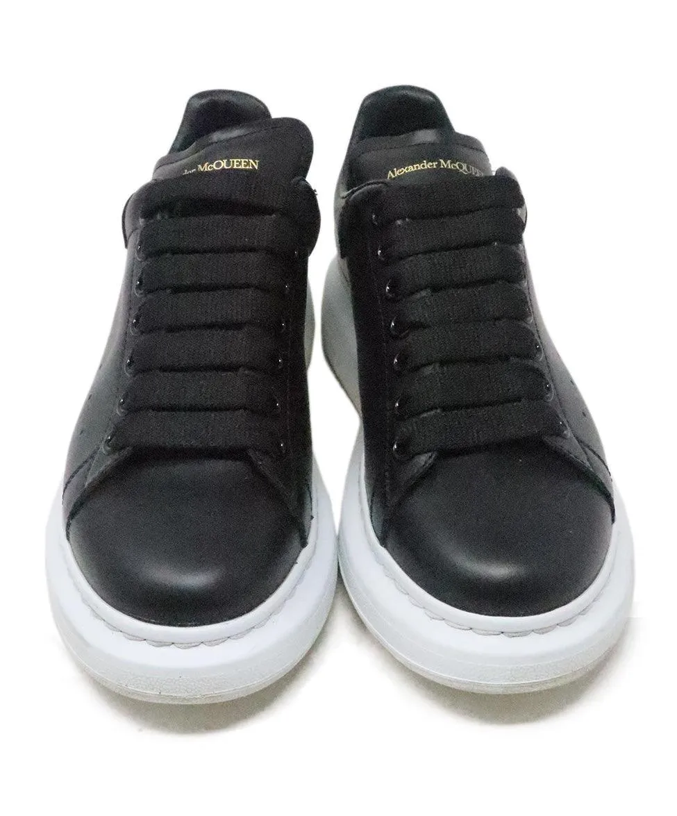 Alexander McQueen Black Leather Sneakers sz 9