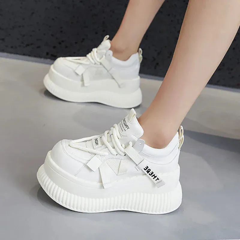 Ample Arch Fashion Sneakers