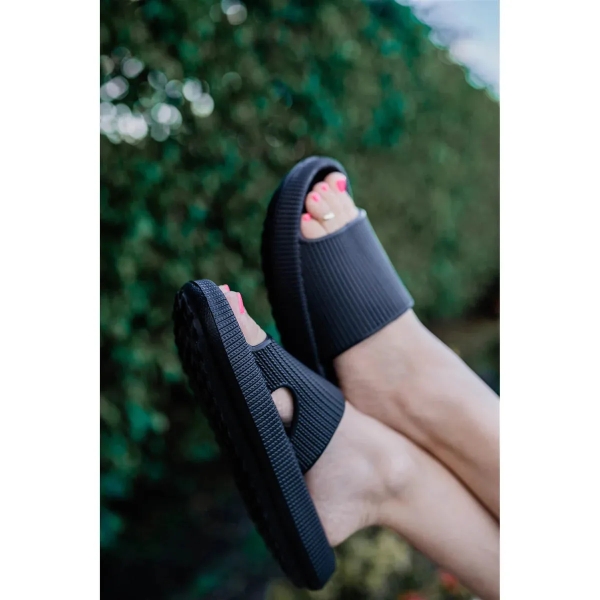 Black Insanely Comfy Slides – Lightweight EVA Beach & Casual Sandals for Women | Slip-On Comfort