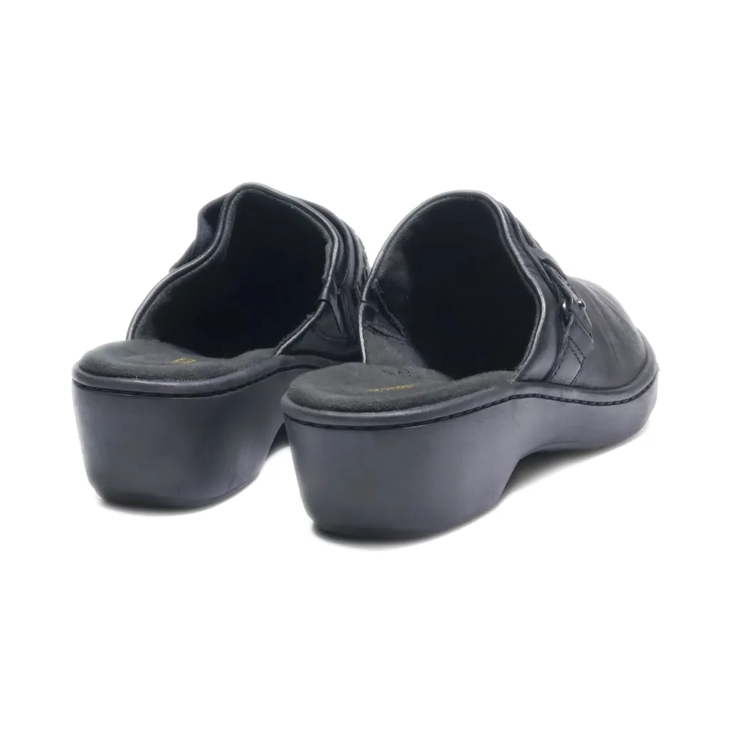 Clarks Mules Leather Black Colour For Women