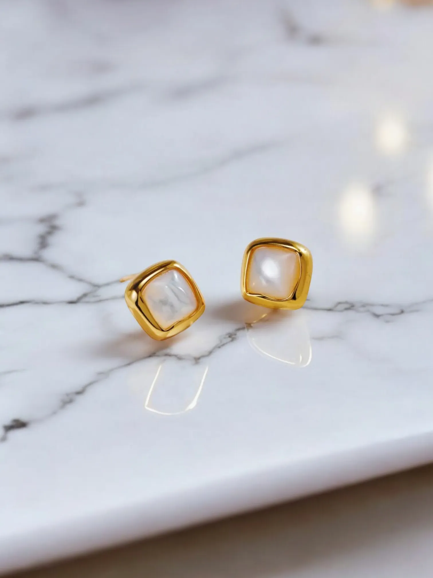 Emanuela - Minimalist Mother-Of-Pearl Stud Earrings