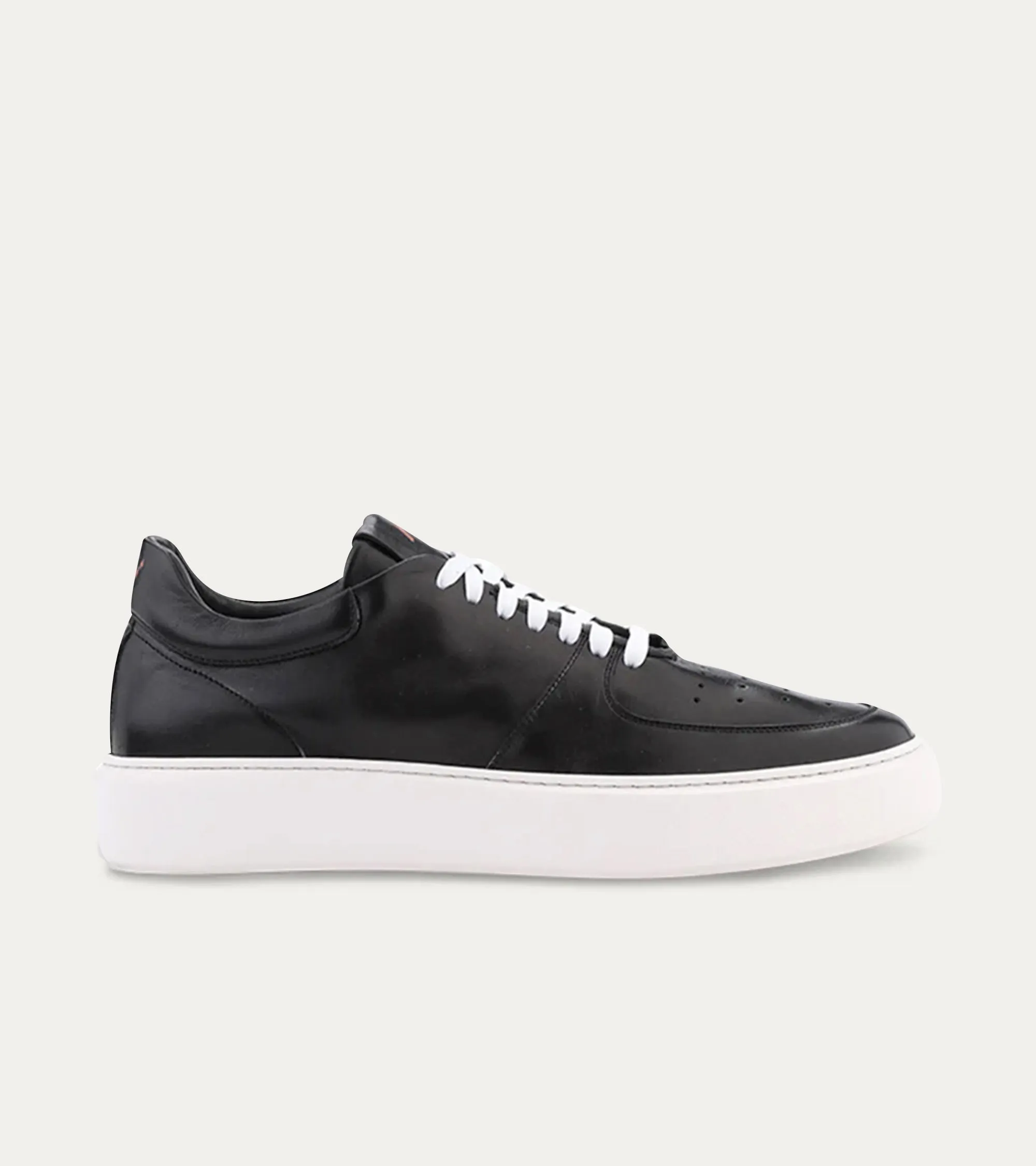 Lightweight Travel Sneaker in Black Leather