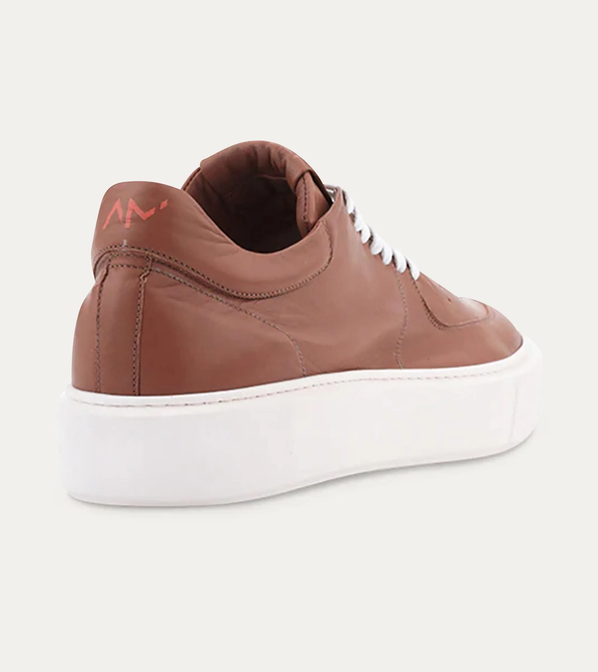 Lightweight Travel Sneaker in Brown Leather