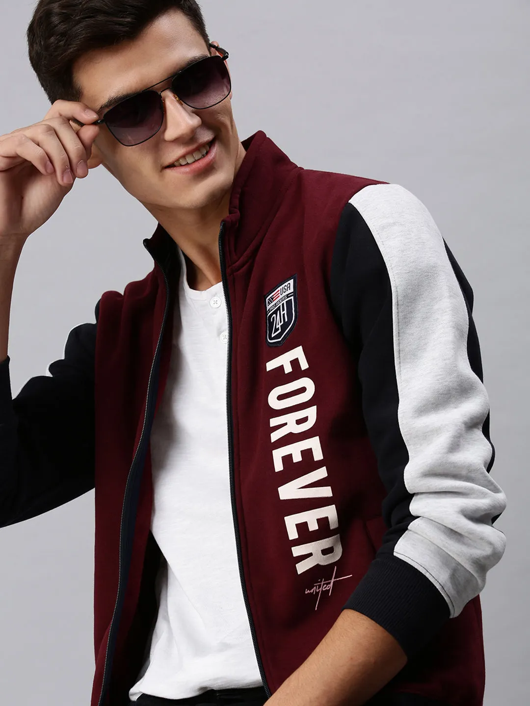 Men Mandarin Collar Printed Maroon Sweatshirt