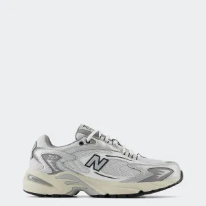 Men's New Balance ML725V1 Shoes White Metallic Silver