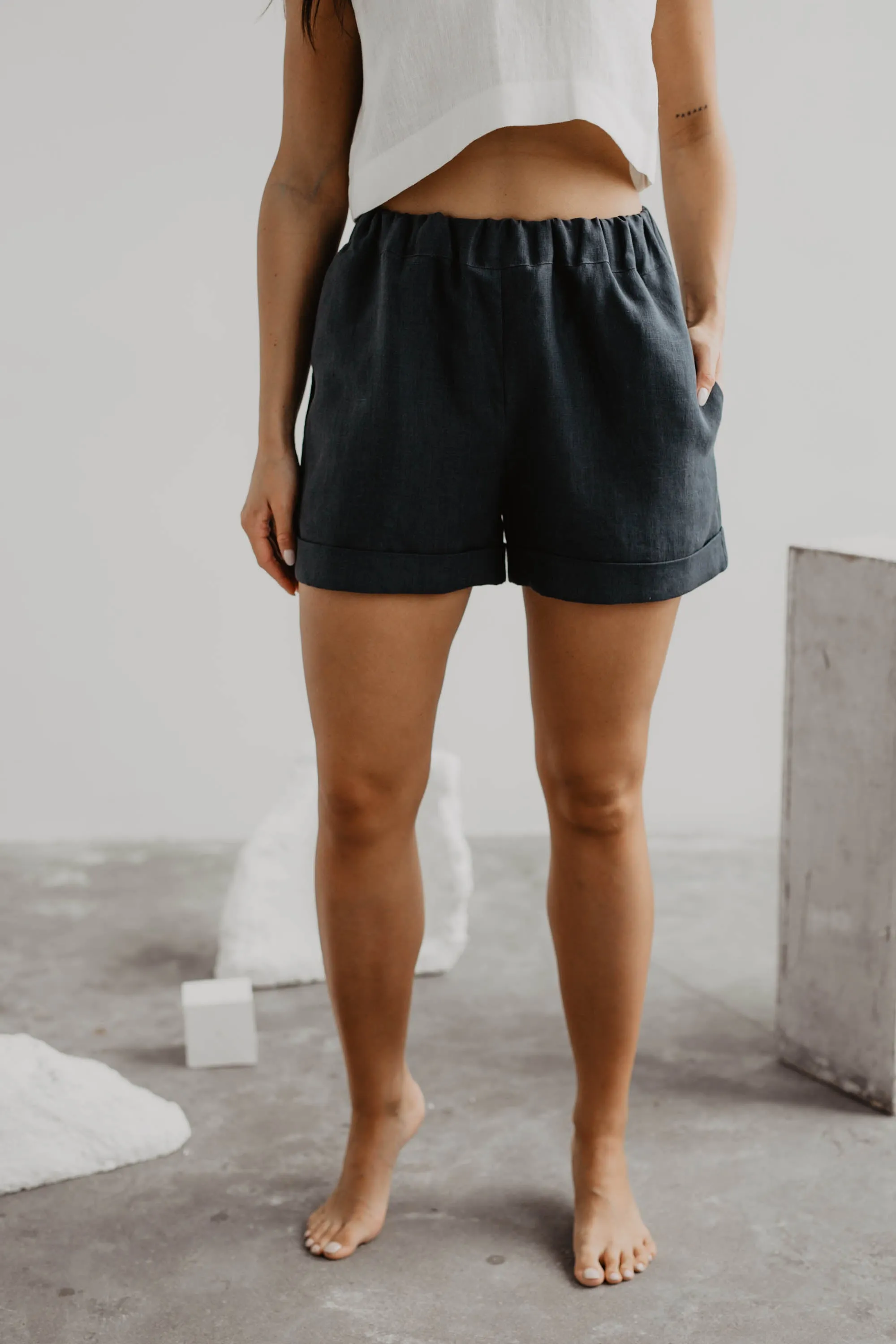 Mia Linen Shorts