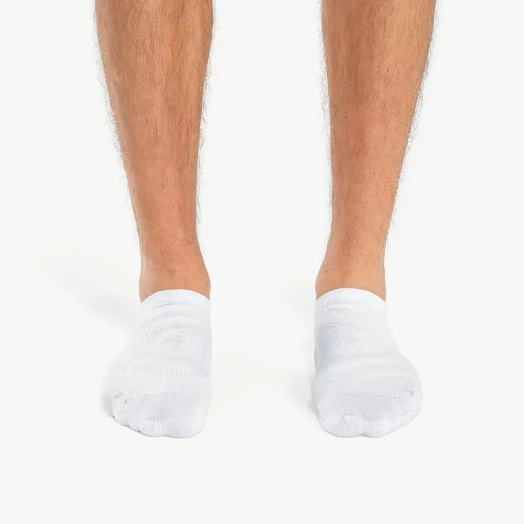 on Performance Low Men's Socks