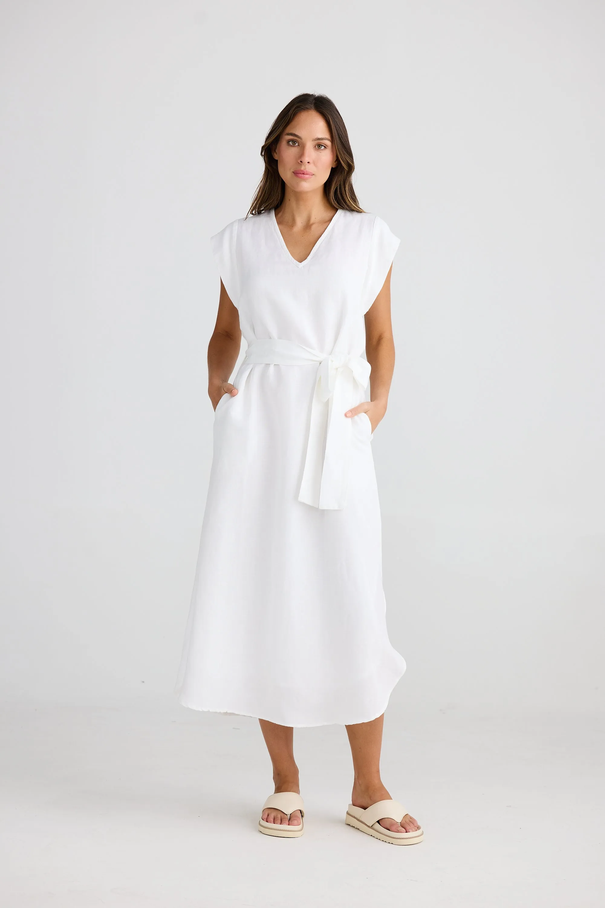 Sebou Linen Dress - White