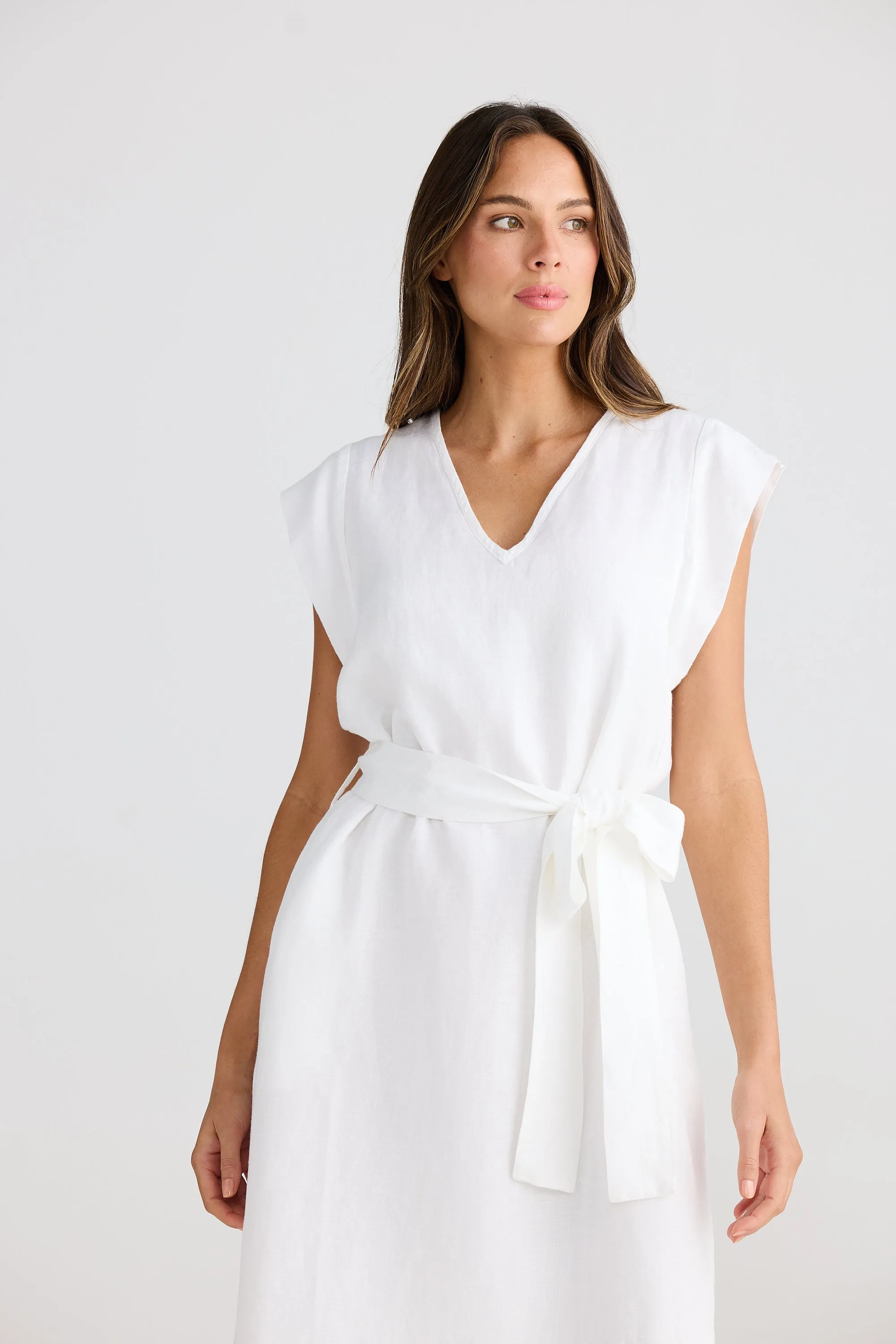 Sebou Linen Dress - White