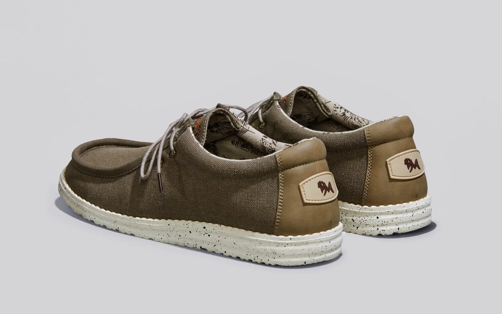 The Wanderers Sneakers : Khaki